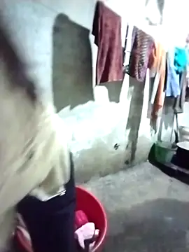 iam-eli online show from November 30, 2025, 10:16 am