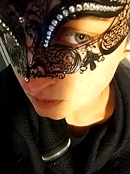 Amy01112 online show from January 10, 2026, 11:11 pm