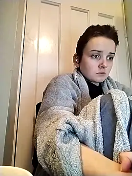 Amy01112 online show from February 2, 2026, 3:44 pm