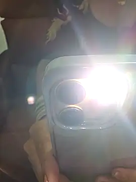 MadhuriMiracle online show from November 30, 2025, 12:50 pm