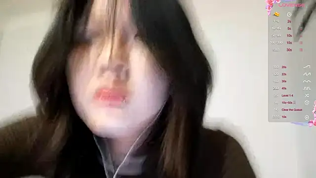 MeowMiaMeow online show from December 20, 2025, 3:04 pm