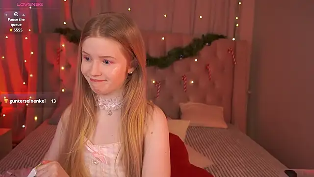 Snapshot of LilianHoward chatting on January 6, 2026, 12:31 pm LilianHoward online show from January 6, 2026, 12:31 pm