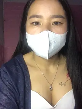 -Lisa-03 online show from December 1, 2025, 11:49 pm