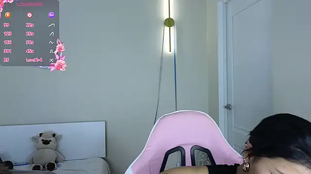 mimiicherry online show from March 5, 2026, 3:14 am