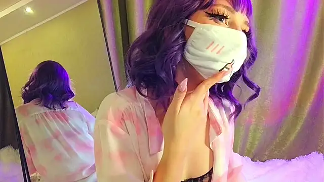 Snapshot of LunaNyan chatting on December 1, 2025, 8:26 am LunaNyan online show from December 1, 2025, 8:26 am