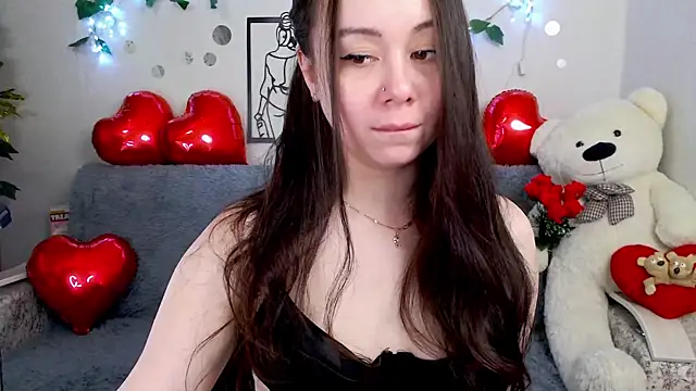 AlinaEleven online show from April 5, 2026, 10:27 pm