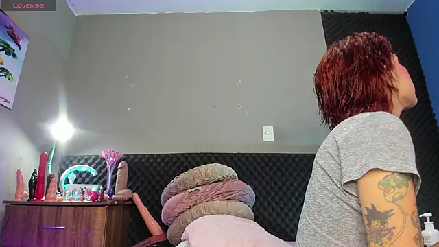Snapshot of Shadia_Squirt chatting on June 13, 2026, 7:23 pm Shadia Squirt online show from June 13, 2026, 7:23 pm