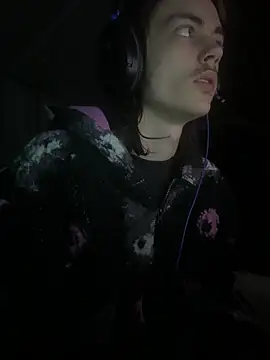 DkAuxier1 online show from December 20, 2025, 1:30 am