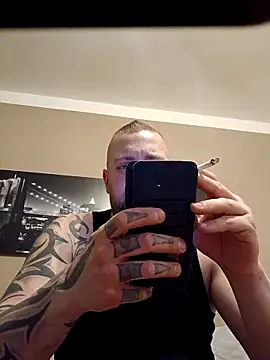 Snapshot of Chiemsee610 chatting on February 28, 2026, 11:15 pm Chiemsee610 online show from February 28, 2026, 11:15 pm