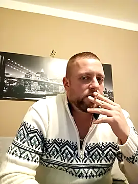 Snapshot of Chiemsee610 chatting on December 2, 2025, 7:48 pm Chiemsee610 online show from December 2, 2025, 7:48 pm