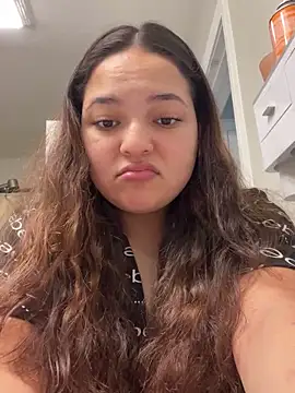 Sexymamalatina20 online show from March 10, 2026, 1:48 pm