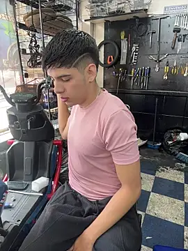 Johan stick online show from December 17, 2025, 4:01 pm