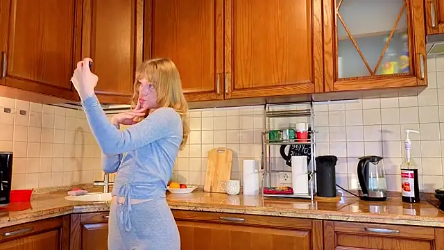 MatthewHoffis online show from February 7, 2026, 9:50 am