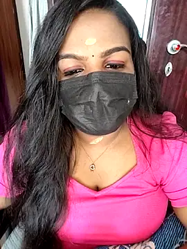 Snapshot of Tamil_Shara chatting on June 1, 2026, 8:47 am Tamil Shara online show from June 1, 2026, 8:47 am