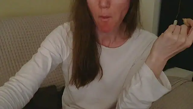 AuroraAG online show from April 15, 2026, 12:32 pm