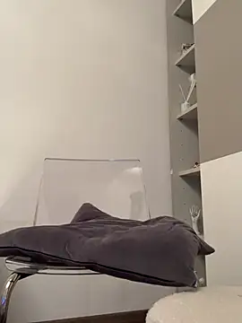 SiennaLuxexx online show from January 16, 2026, 7:01 am