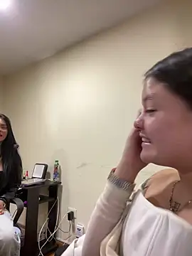 Camila Duarte2 online show from April 2, 2026, 1:51 pm