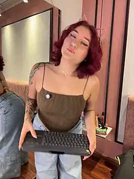 MissSavage  online show from May 23, 2026, 6:40 pm