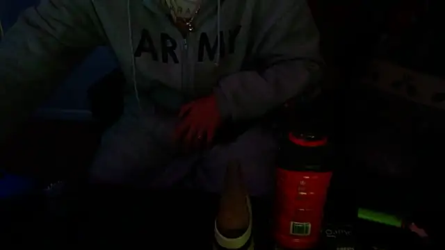 Snapshot of Longdforya chatting on March 29, 2026, 2:02 am Longdforya online show from March 29, 2026, 2:02 am