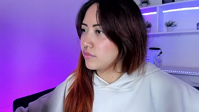 Saelivrae online show from February 23, 2026, 7:14 pm