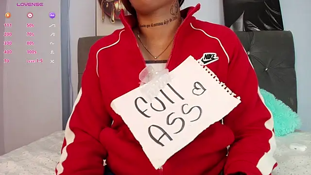 Snapshot of Slut_Dirty_Nastyy chatting on December 13, 2025, 10:16 pm Slut Dirty Nastyy online show from December 13, 2025, 10:16 pm