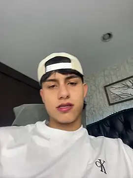 Snapshot of Lander_Cruz chatting on February 11, 2026, 7:47 pm Lander Cruz online show from February 11, 2026, 7:47 pm