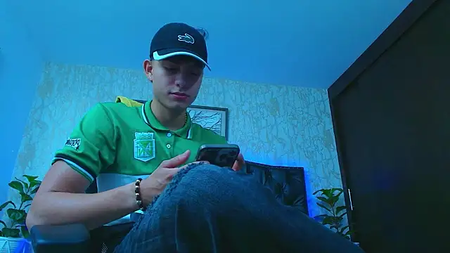 Snapshot of Lander_Cruz chatting on March 4, 2026, 5:42 pm Lander Cruz online show from March 4, 2026, 5:42 pm