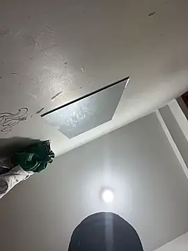 Snapshot of Lander_Cruz chatting on February 28, 2026, 2:28 pm Lander Cruz online show from February 28, 2026, 2:28 pm