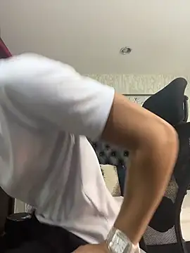 Lander Cruz online show from March 31, 2026, 8:44 pm