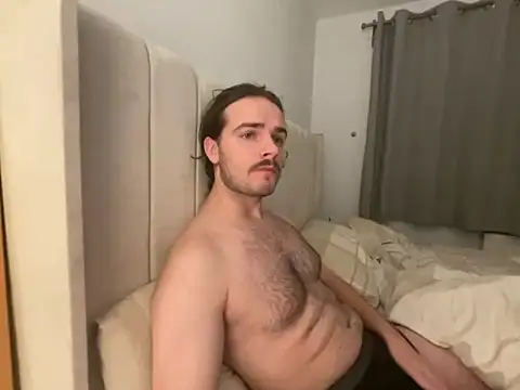 Leofever1 online show from December 1, 2025, 9:59 pm