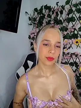 KasumiSophia online show from April 19, 2026, 12:39 pm