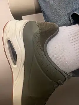 Snapshot of andresbale chatting on March 13, 2026, 9:31 pm andresbale online show from March 13, 2026, 9:31 pm