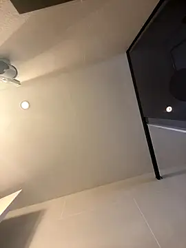 Snapshot of andresbale chatting on December 18, 2025, 7:35 am andresbale online show from December 18, 2025, 7:35 am