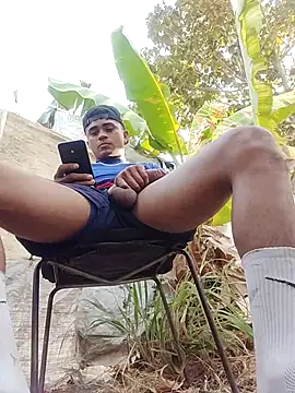 youngboypiss online show from February 27, 2026, 11:43 am