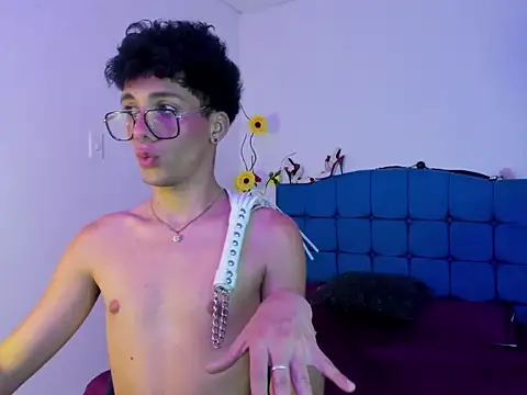 BlakeNoir  online show from March 2, 2026, 5:08 am