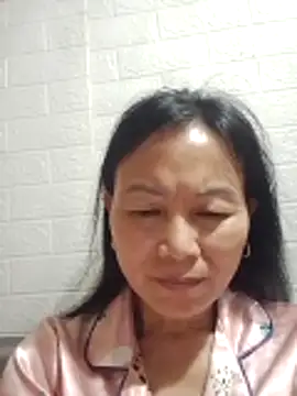 Lili-123k online show from April 15, 2026, 7:58 pm