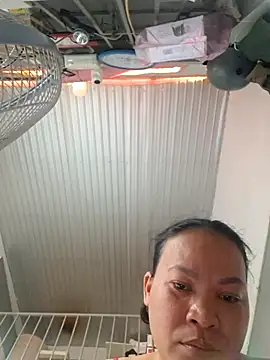 felicity chloe online show from April 9, 2026, 8:42 am