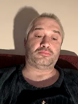 Snapshot of Olomoucak1982 chatting on April 13, 2026, 6:12 pm Olomoucak1982 online show from April 13, 2026, 6:12 pm