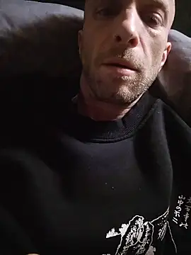 Snapshot of scotbhoyscott chatting on December 16, 2025, 11:42 pm scotbhoyscott online show from December 16, 2025, 11:42 pm