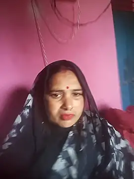 Snapshot of Your-shreya143 chatting on January 6, 2026, 6:39 am Your-shreya143 online show from January 6, 2026, 6:39 am