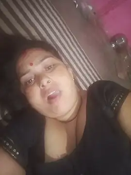 Your-shreya143 online show from July 2, 2026, 8:37 pm