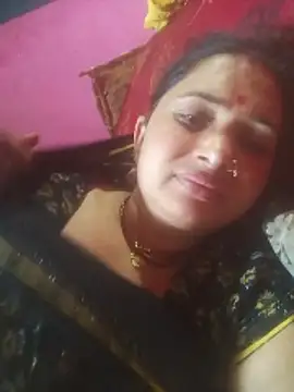 Your-shreya143 online show from April 29, 2026, 10:19 am