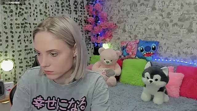 Gina Gina love online show from June 4, 2026, 3:11 am