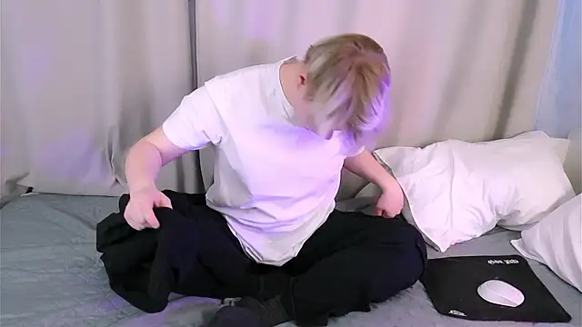 Brian Mils online show from February 13, 2026, 11:21 am