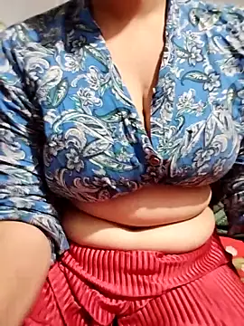 hottyrose69 online show from March 23, 2026, 2:00 am