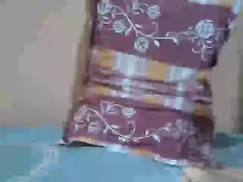 Snapshot of devarapq1478 chatting on December 5, 2025, 12:54 am devarapq1478 online show from December 5, 2025, 12:54 am