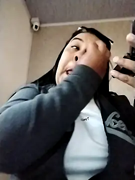 Snapshot of Carameloswing1 chatting on December 14, 2025, 11:38 am Carameloswing1 online show from December 14, 2025, 11:38 am