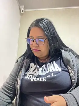 Carameloswing1 online show from April 14, 2026, 11:59 am