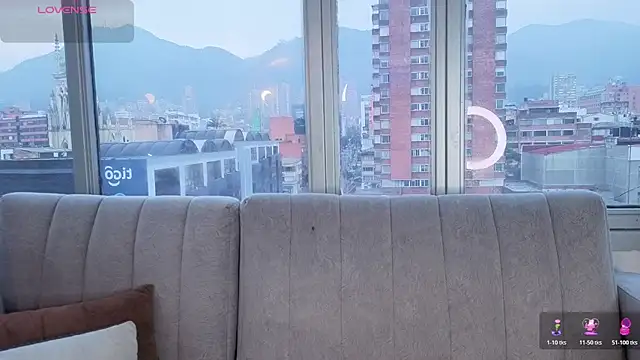 lya  brown online show from March 10, 2026, 11:47 am