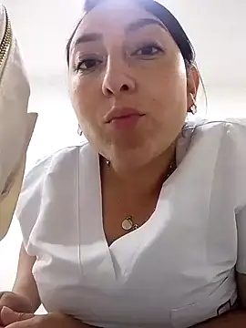 Valeria montana  online show from June 23, 2026, 5:55 pm